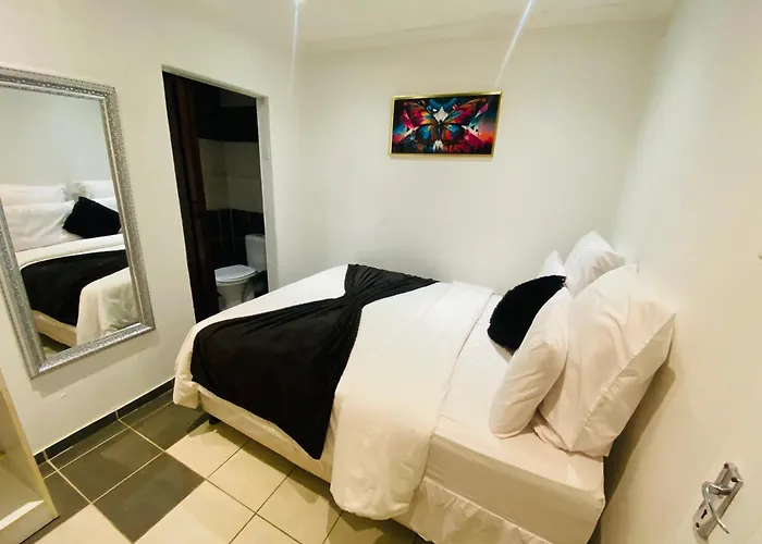 Newlands Comfortable Abode